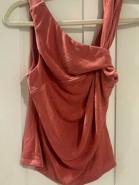 Anthropologie Asymmetrical Top in Dusty Rose. NWT, size small